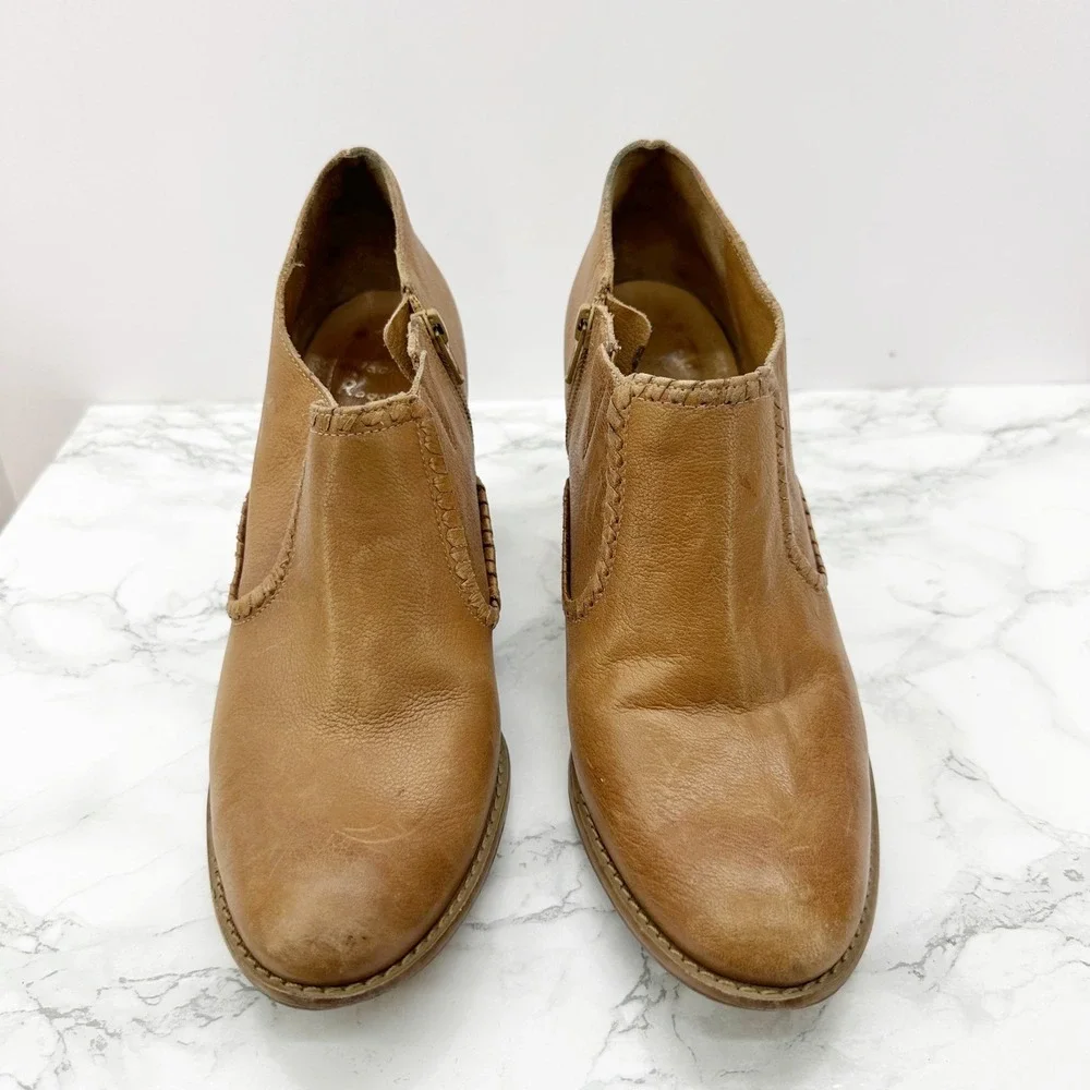 Jack Rogers Kyle Leather Ankle‎ Booties Women 10M Tan Whipstitch Block Heel Zip